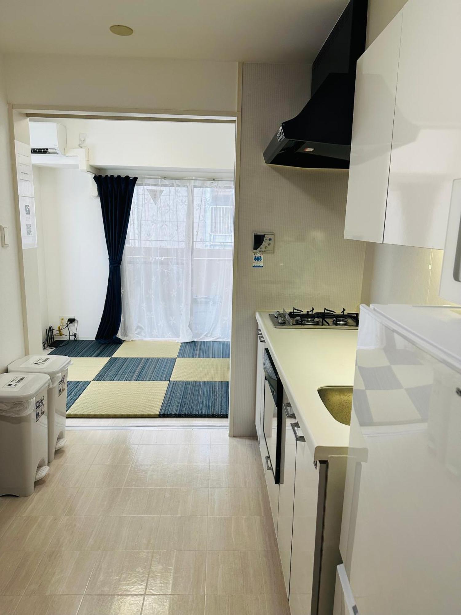 Apartment 天神桥筋六丁目站 1 分钟 一趟电车可达梅田难波心斋桥道顿堀日本桥吃饭购物便利